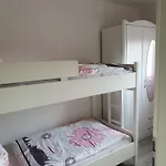 Kranichhof Apartment *